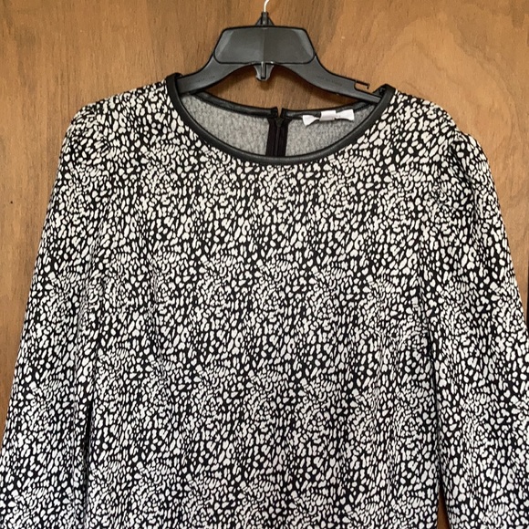 Nine West dress faux leather neckline abstract animal print like 12 - Picture 5 of 16